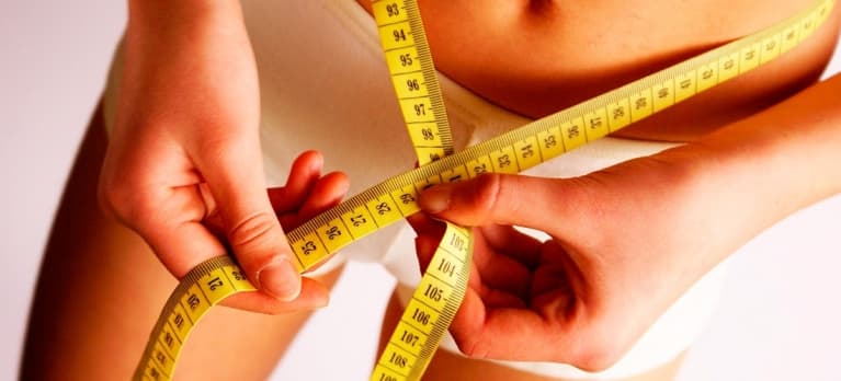 cirurgia que recupera as formas do corpo