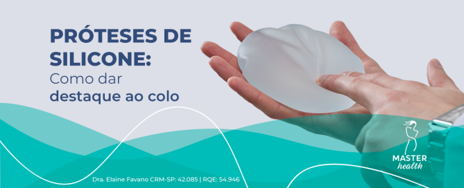 Imagem mostrando a mão de uma pessoa segurando uma prótese de silicone